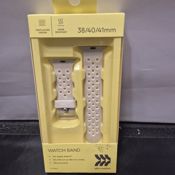 All in Motion Watch Band for Apple Watch - Picture 2 of 4